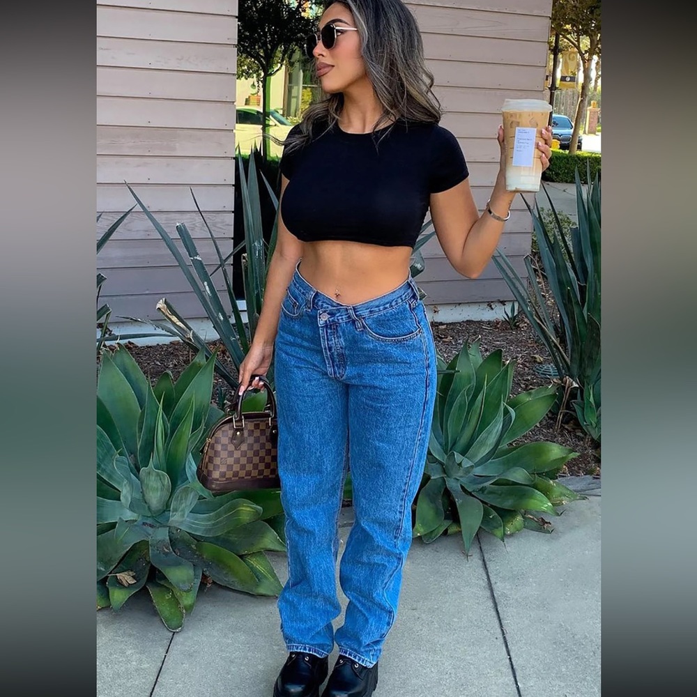 Fashion Nova crossover straight leg jeans